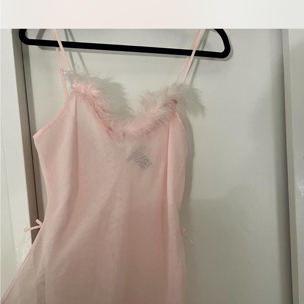 Morgan Taylor Pink Feather-Trimmed Chemise